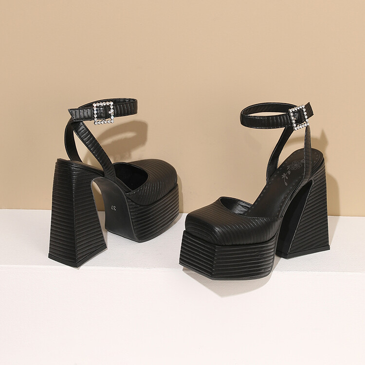 closed-toe-platform-chunky-high-heel-sandals-for-women_4 Closed Toe Platform Chunky High Heel Sandals for Women