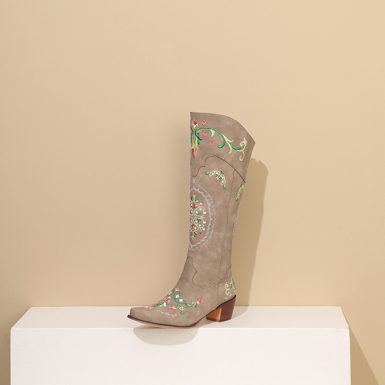 knight-boots-with-embroidered-floral-design_3 Knight Boots with Embroidered Floral Design