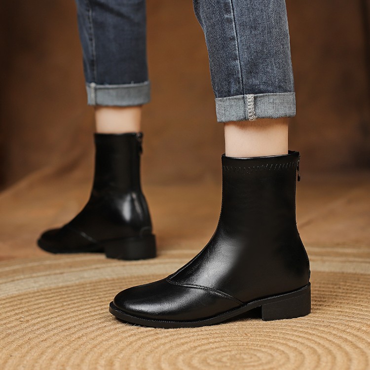 Minimalist Ankle Boots with Metal and Stitching Detail