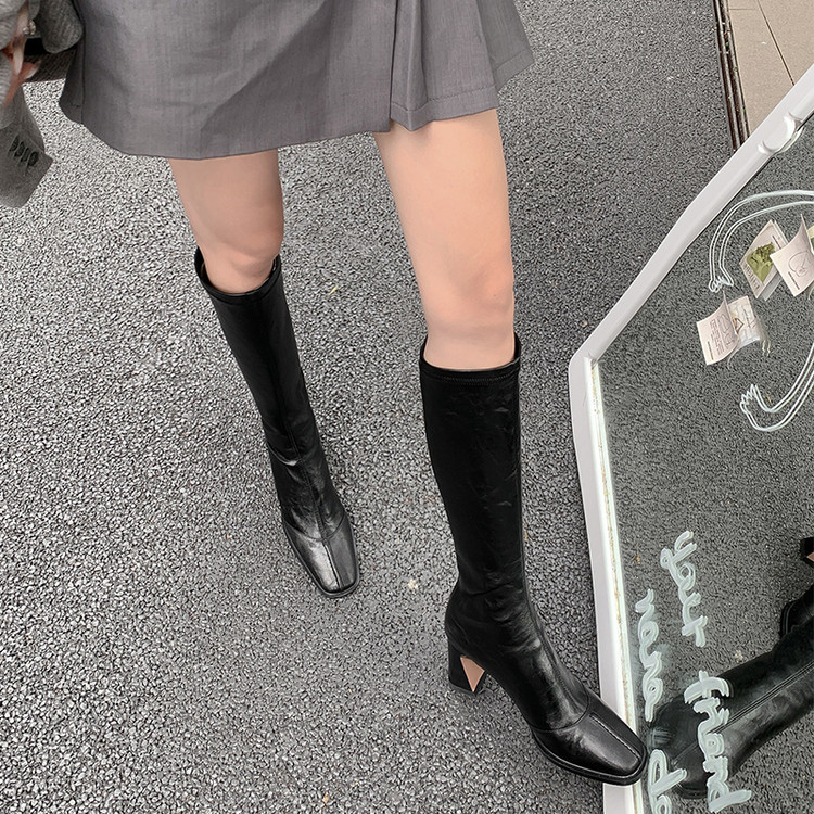 Stretch Sock Boots with Block Heel and Platform - Style q.html